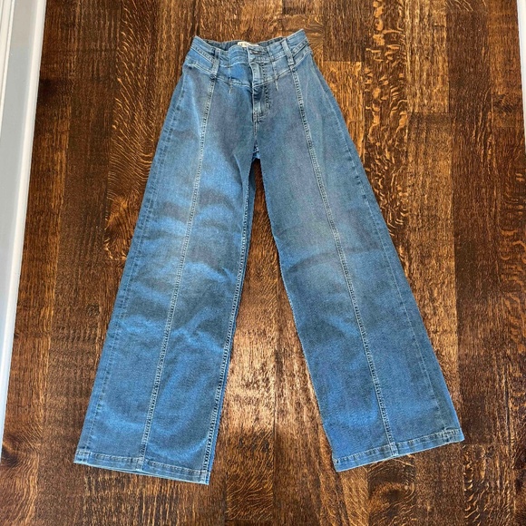 Free People Denim - We The Free - Free People Flare Jean Size 25